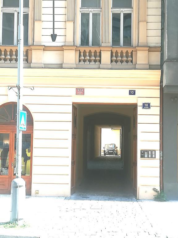 Family Duplex On Wenceslas Square Leilighet Praha Eksteriør bilde